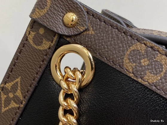 Louis Vuitton MM Nova 0818